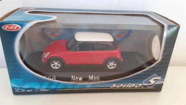 New Mini rouge et toit blanc (Solido N°1568) Bernard Miniatures