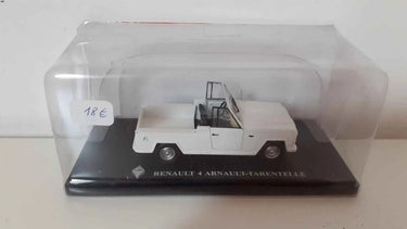 Voitures Miniatures Renault 4 Arnault-Tarentelle blanche - Bernard Miniatures