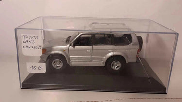 Voitures Miniatures Toyota Land Cruiser gris - Bernard Miniatures