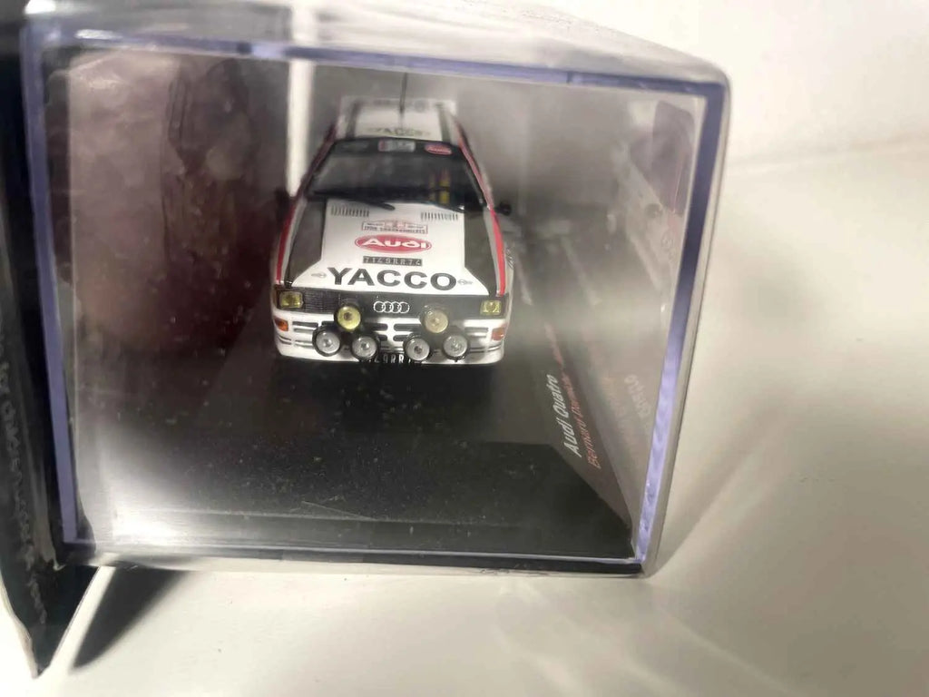 Audi Quattro blanche numéro 2 - rallye Lyon-Charbonnières de 1984 Bernard Miniatures