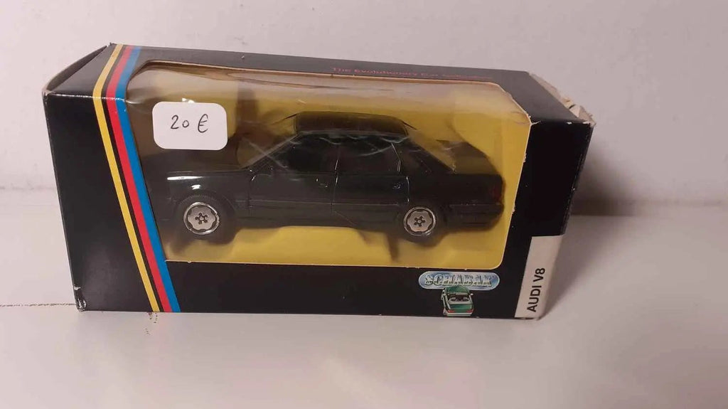 Audi V8 verte foncée (référence 1024) Bernard Miniatures
