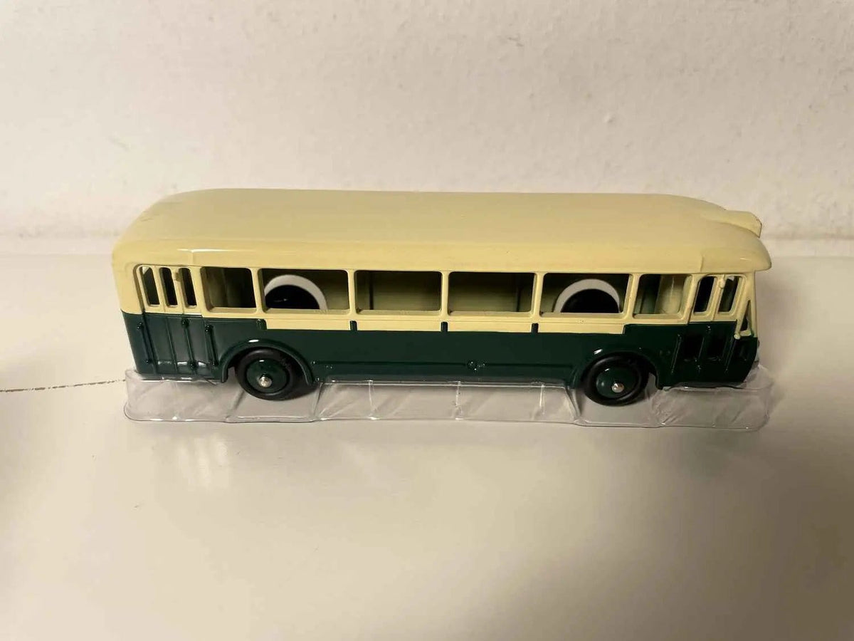 Autobus Parisien vert et beige Dinky-Toys (éditions Atlas) Bernard Miniatures