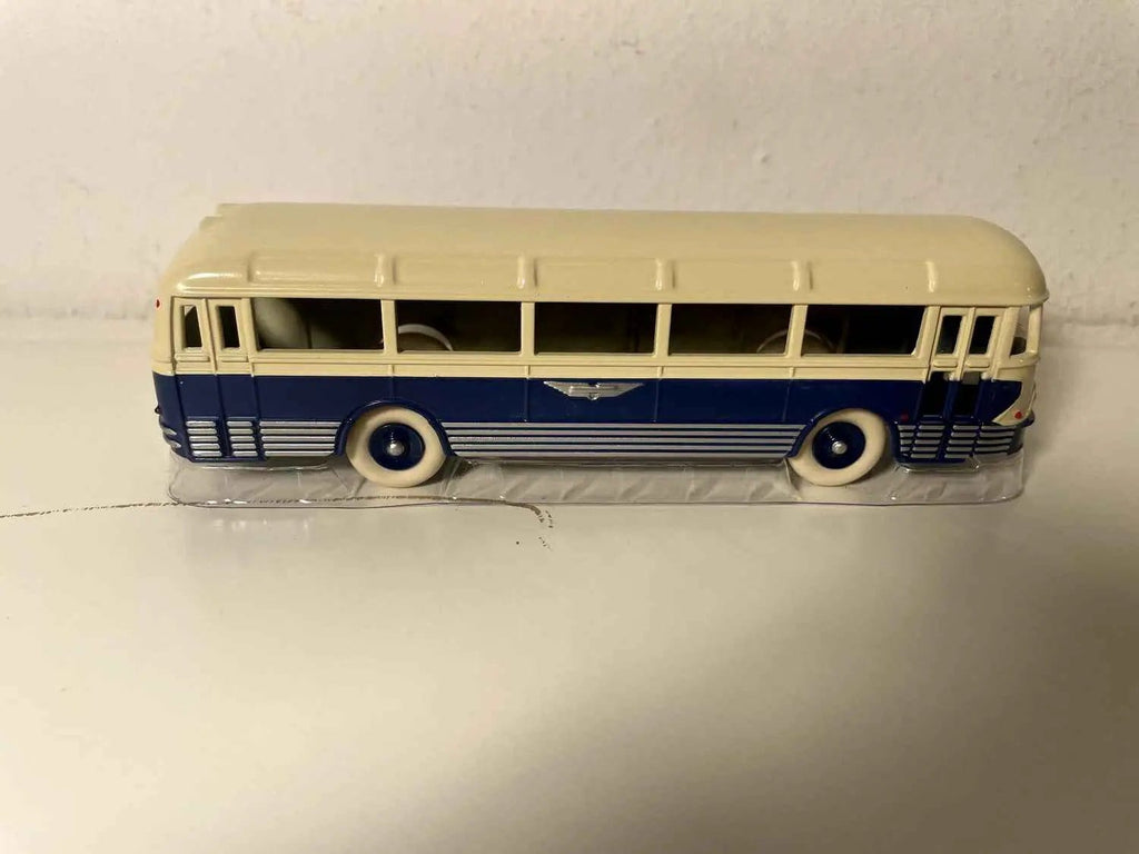Autocar Chausson bleu et beige Dinky-Toys (éditions Atlas) Bernard Miniatures