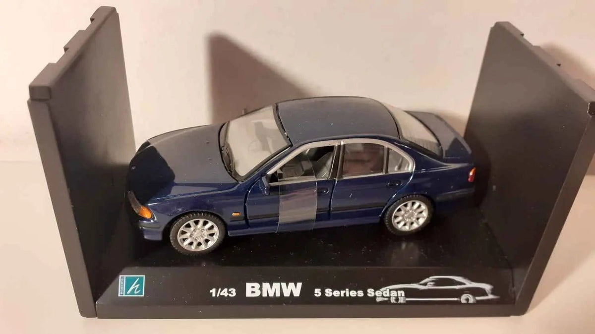 BMW 5 séries Sedan bleue Bernard Miniatures