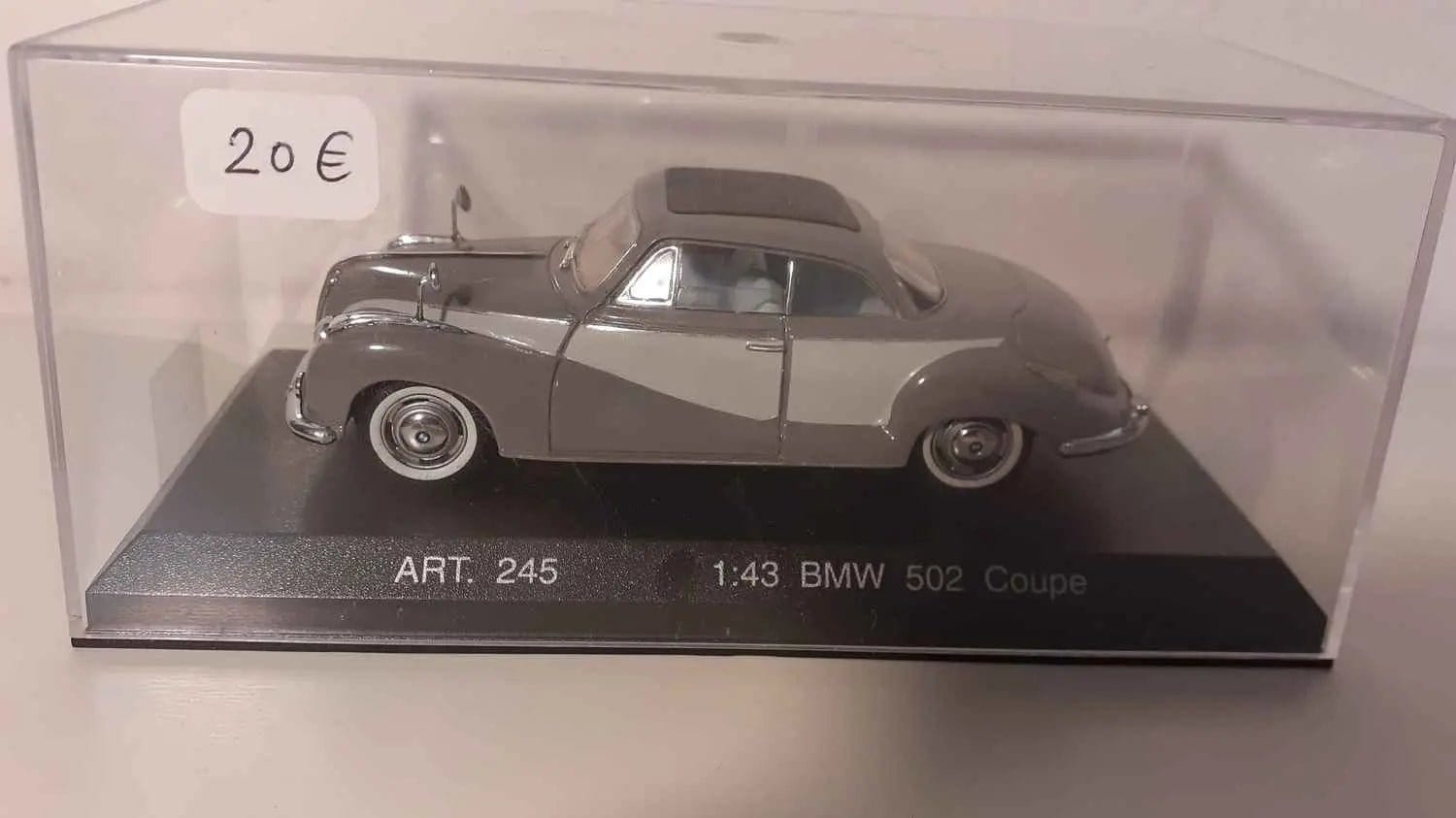 BMW 502 coupé grise (collection Détailcars) Bernard Miniatures