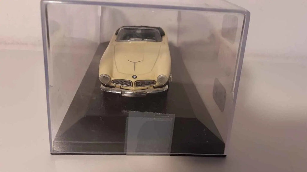 BMW 507 jaune pâle de 1957 Bernard Miniatures