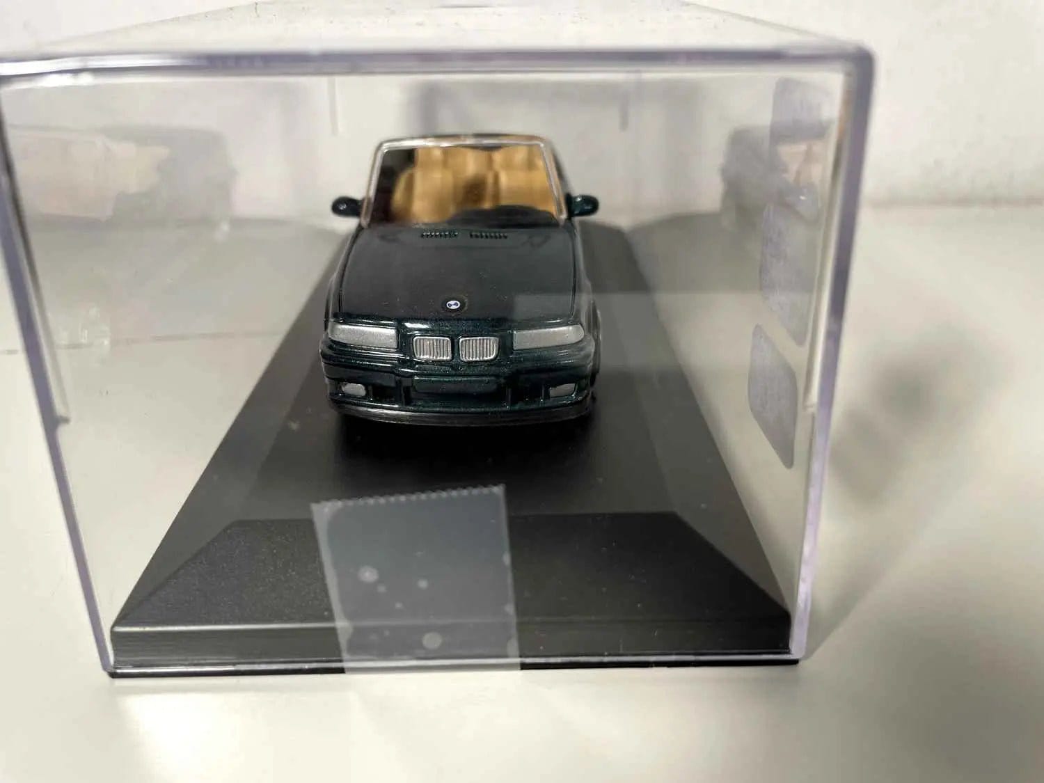 BMW M3 verte de 1995 Bernard Miniatures