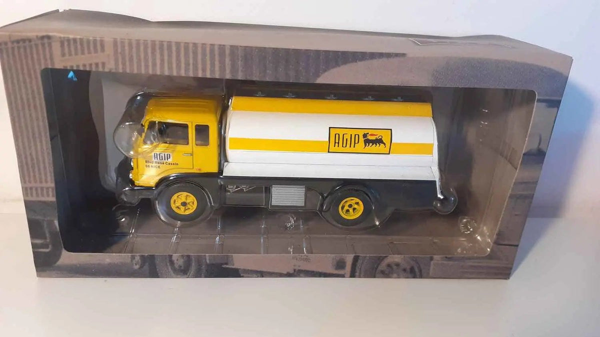 Camion Fiat 643-690 "AGIP" Bernard Miniatures
