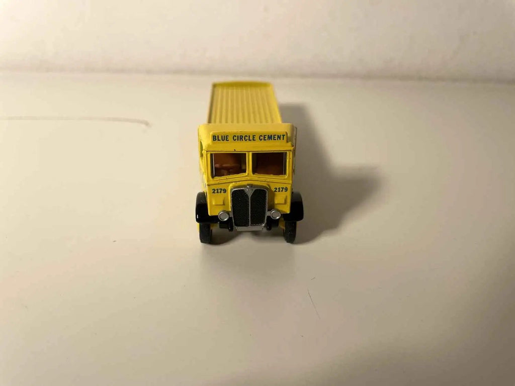 Camion plateau jaune (collection EFEL) - Echelle 1/76ème Bernard Miniatures