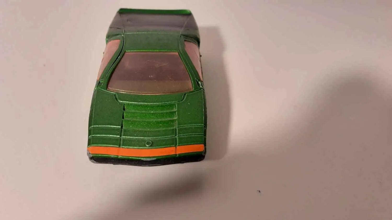 Carabo Bertone verte de 1968 (Solido) Bernard Miniatures