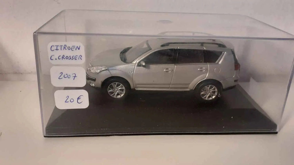 Citroën C-Crosser gris de 2007 (boite plexi) Bernard Miniatures