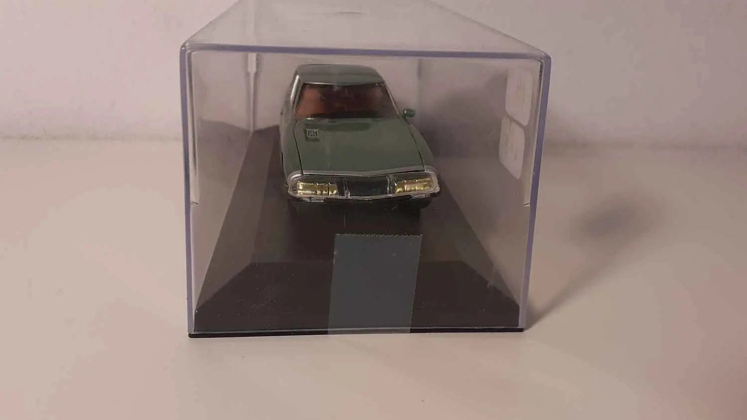 Citroën SM verte (boite plexi) Bernard Miniatures