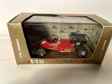 Ferrari 126 C4 F1 rouge numéro 28 (Formule 1) Bernard Miniatures