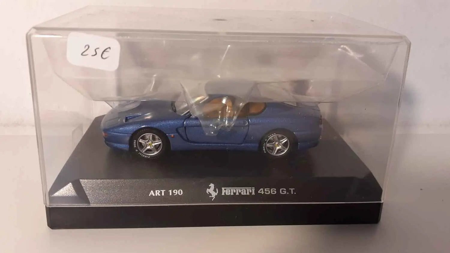 Ferrari 456 GT bleue (collection DétailCars) Bernard Miniatures