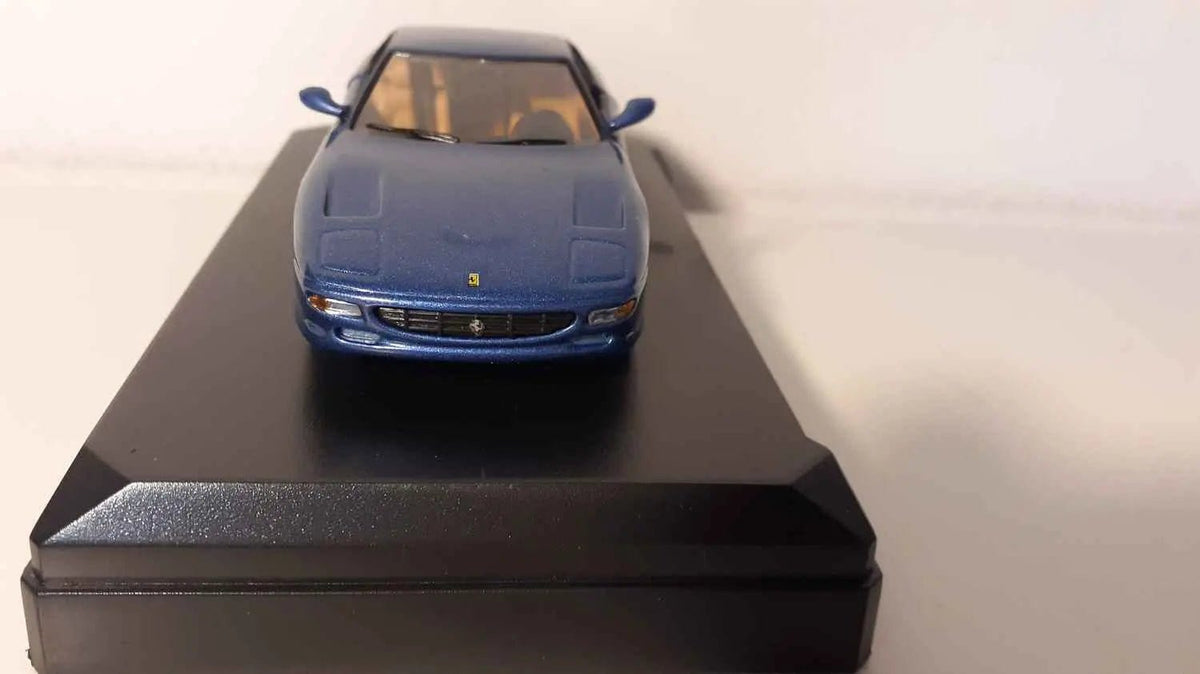Ferrari 456 GT bleue (collection DétailCars) Bernard Miniatures