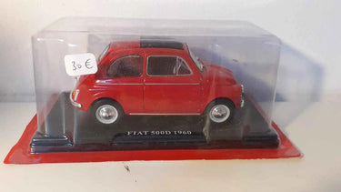 Fiat 500D rouge de 1960 (échelle 1/24ème) Bernard Miniatures