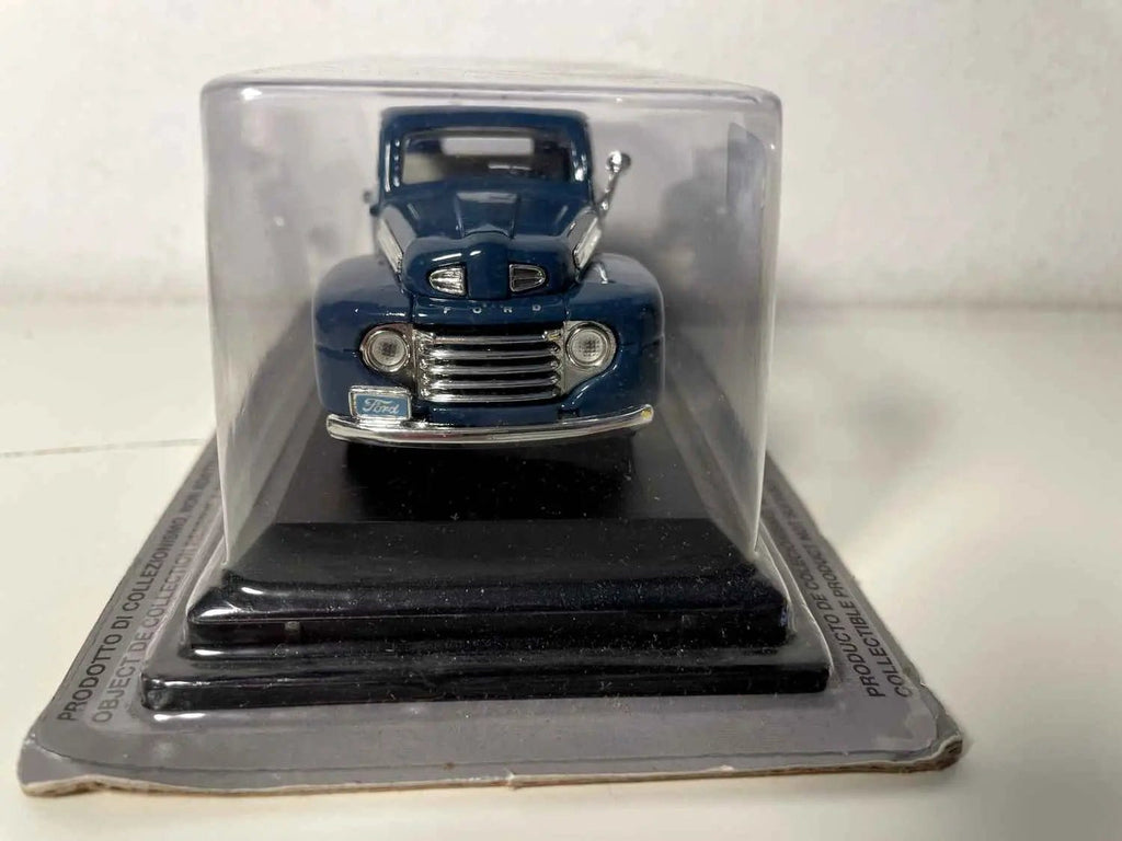 Ford F-1 pick-up bleu de 1948 (voiture américaine) Bernard Miniatures