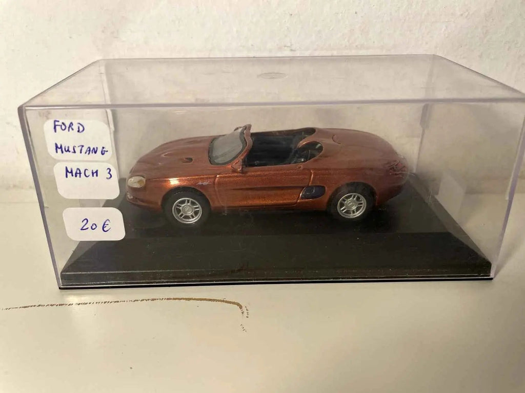 Ford Mustang Mach 3 marron? (voiture américaine) Bernard Miniatures
