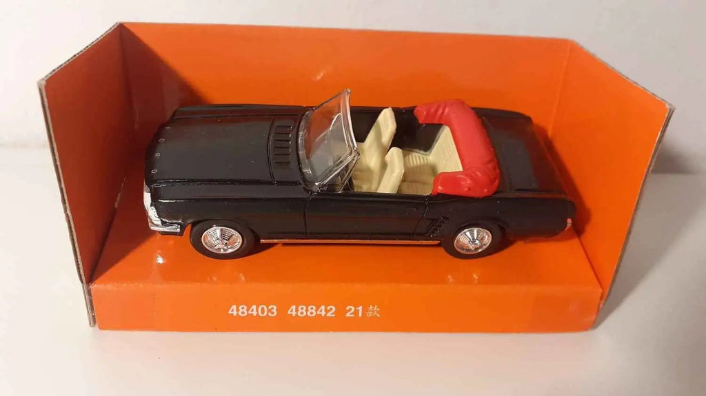 Ford Mustang noire convertible de 1964 (voiture américaine) Bernard Miniatures
