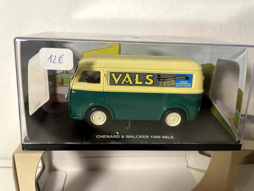 Fourgon Chenard et Walcker 1500 vert et jaune pâle avec la publicité VALS Bernard Miniatures