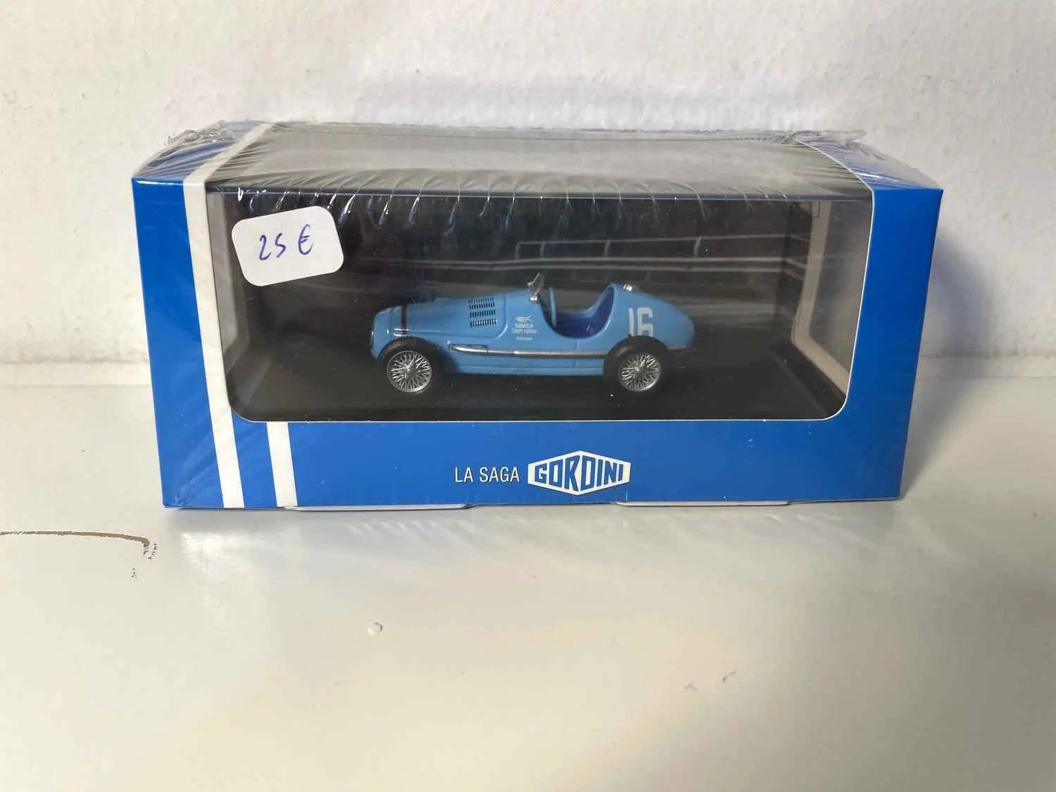 Gordini type 15 Formula 1500 with No. 16 (1948 Pau Grand Prix) - the ...