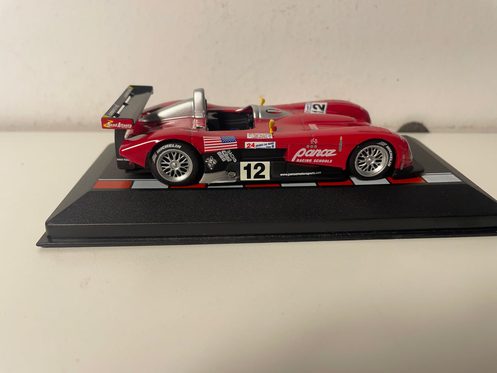 Panoz LMP-1 Roadster S número rojo 12 (24 Horas de Le Mans 2000)