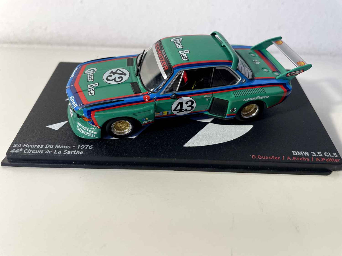 BMW 3.5 CLS verde, rojo y azul número 43 - 24 horas de Le Mans de 1976