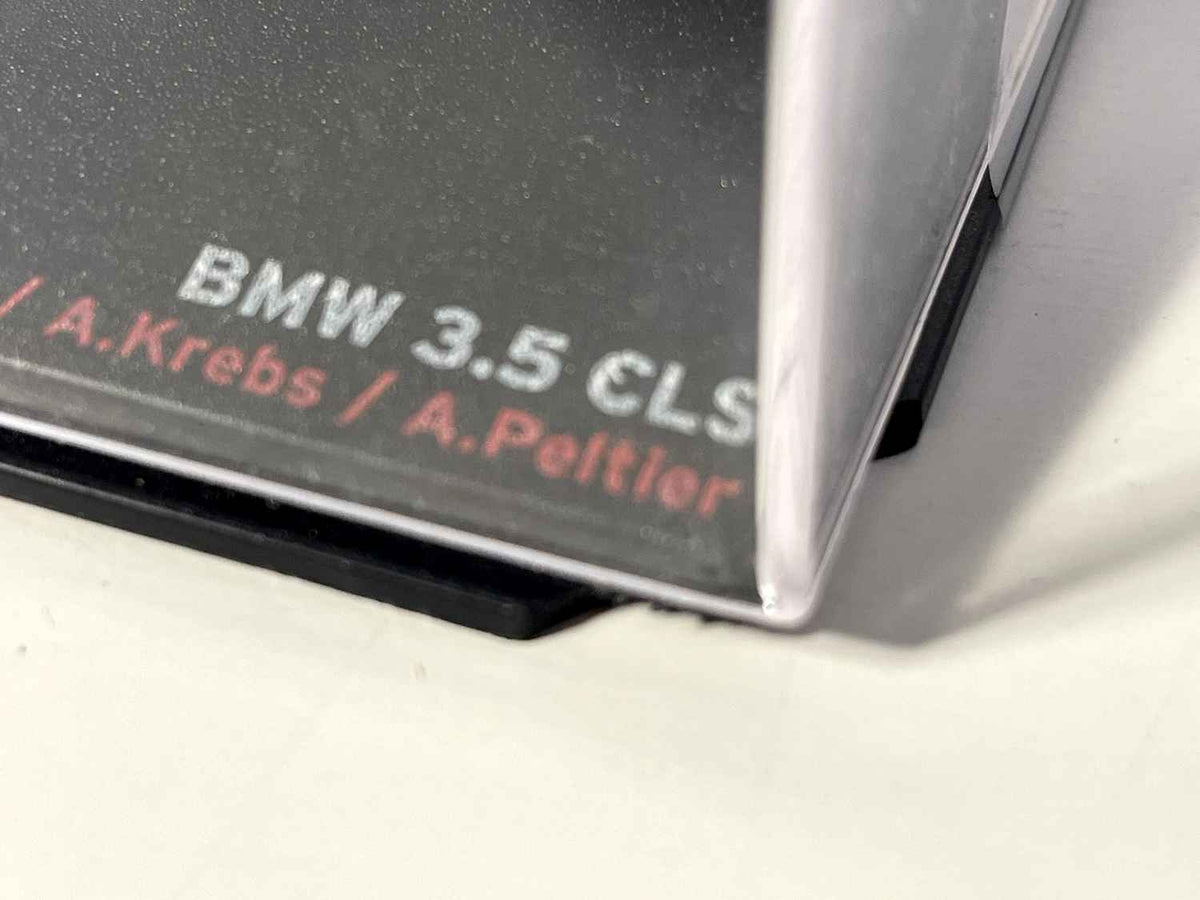 BMW 3.5 CLS verde, rojo y azul número 43 - 24 horas de Le Mans de 1976