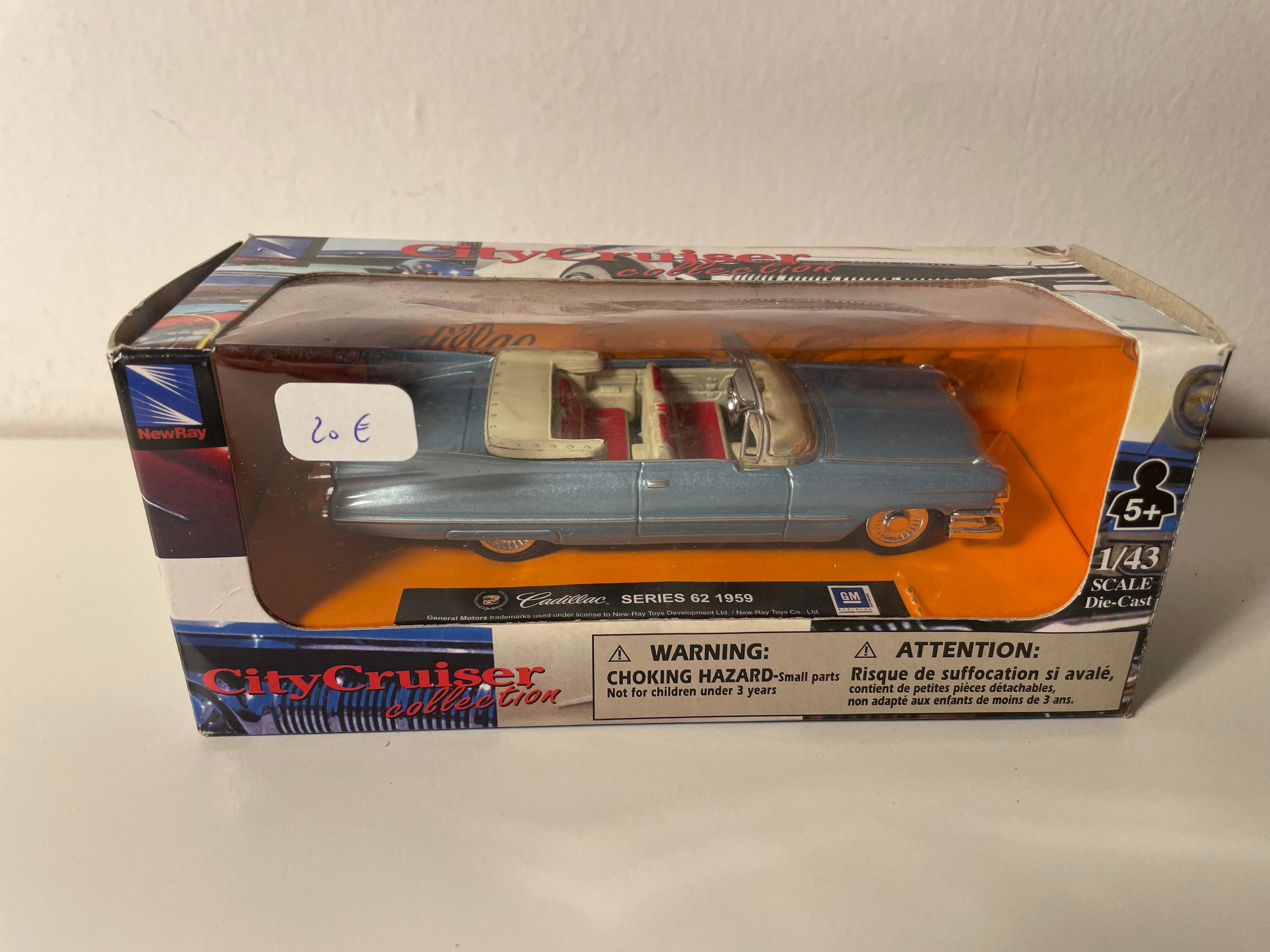 Cadillac Serie 62 bloo vum 1959 - CityCruiser (Amerikanesche Auto)