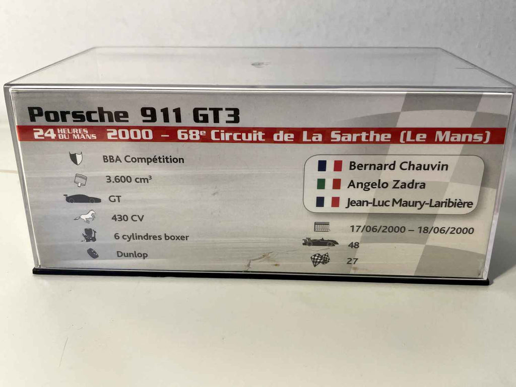 Porsche 911 GT3 blanca con decoración número 78 - 24 horas de Le Mans del 2000