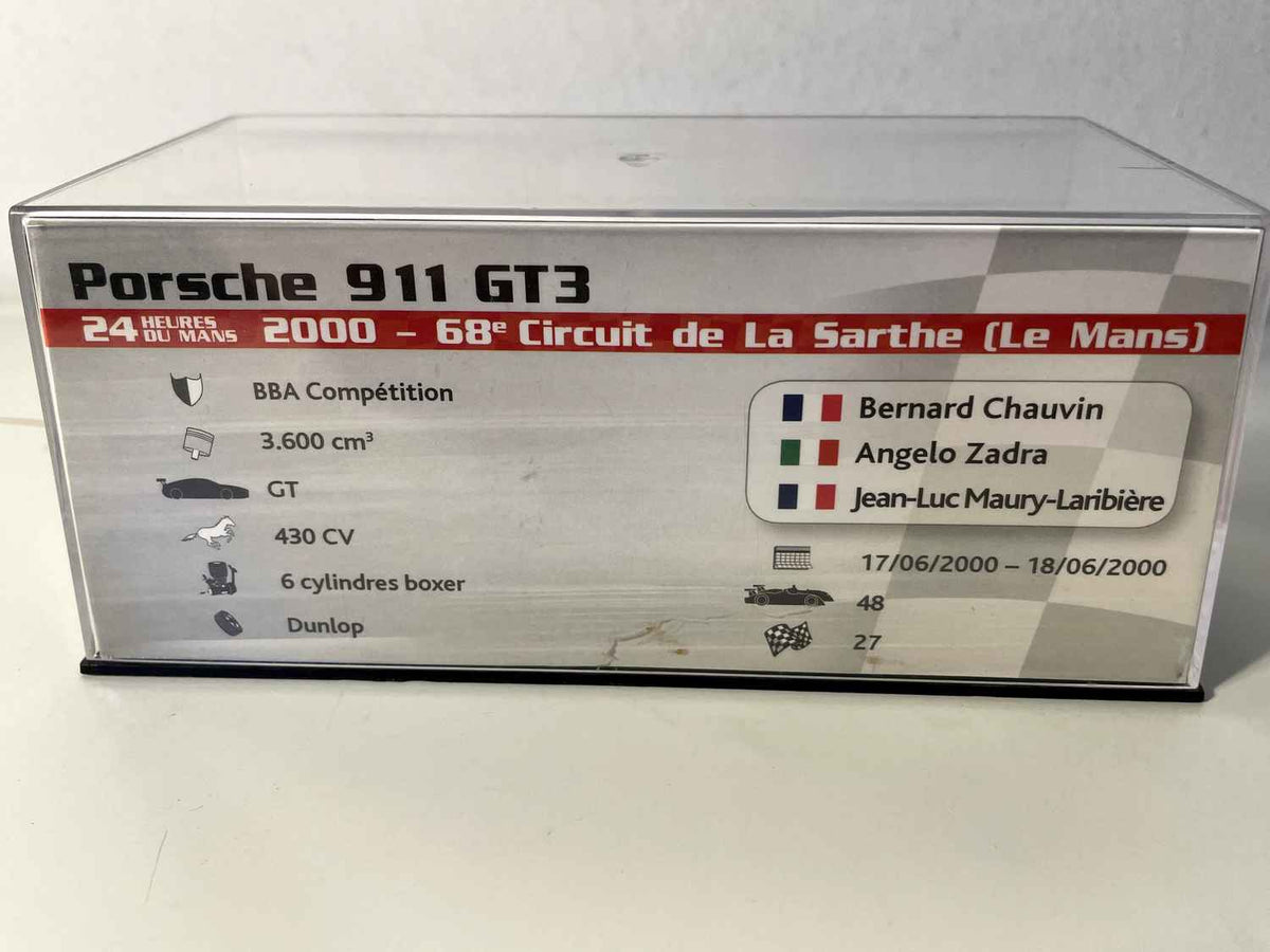 Porsche 911 GT3 blanca con decoración número 78 - 24 horas de Le Mans del 2000