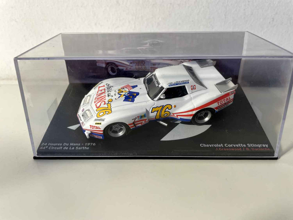 Chevrolet Corvette Stingray white number 76 - 24 Hours of Le Mans 1976
