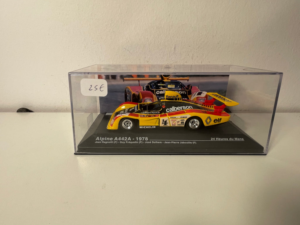 Renault Alpine A442A naranja, roja y negra número 4 - 24 horas de Le Mans de 1978