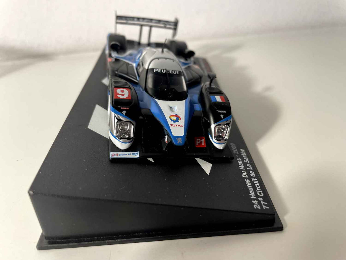Peugeot 908 HDi FAP bleue, noire et grise numéro 9 - 24 heures du Mans de 2009