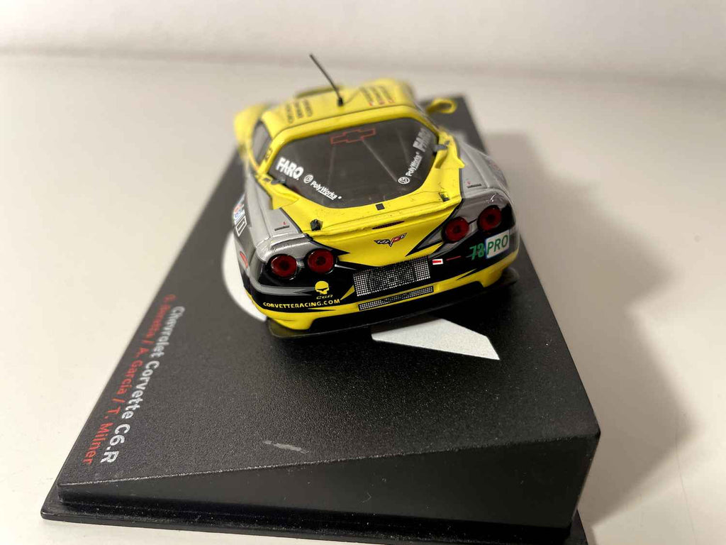 Chevrolet Corvette C6.R giel Nummer 73 - 24 Stonnen vum Le Mans 2011