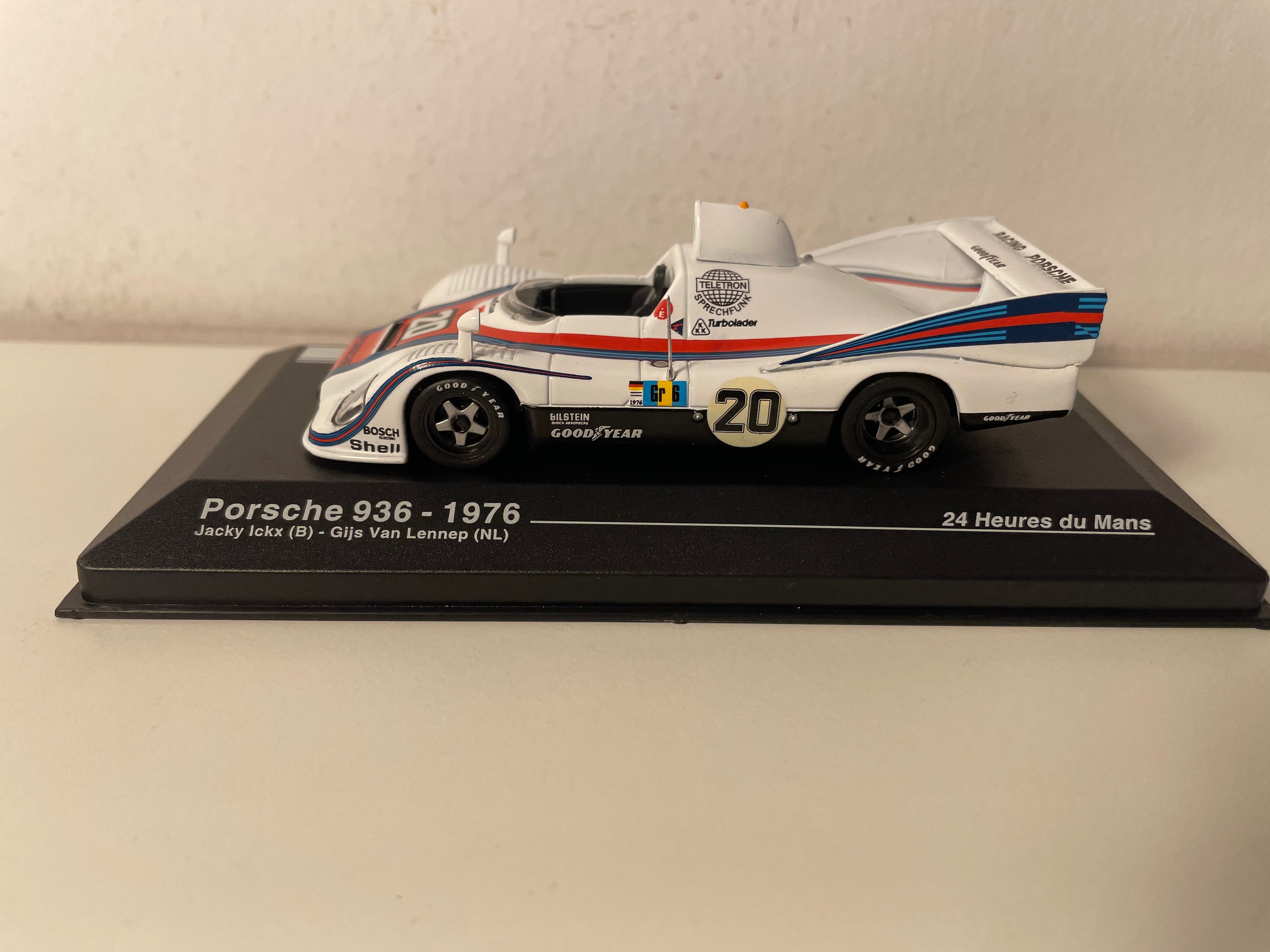 White and red Porsche 936 number 20 (1976 24 Hours of Le Mans)