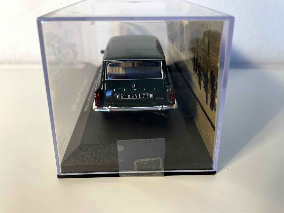 SIMCA 1501S Donkelgréng Kombi vun 1969