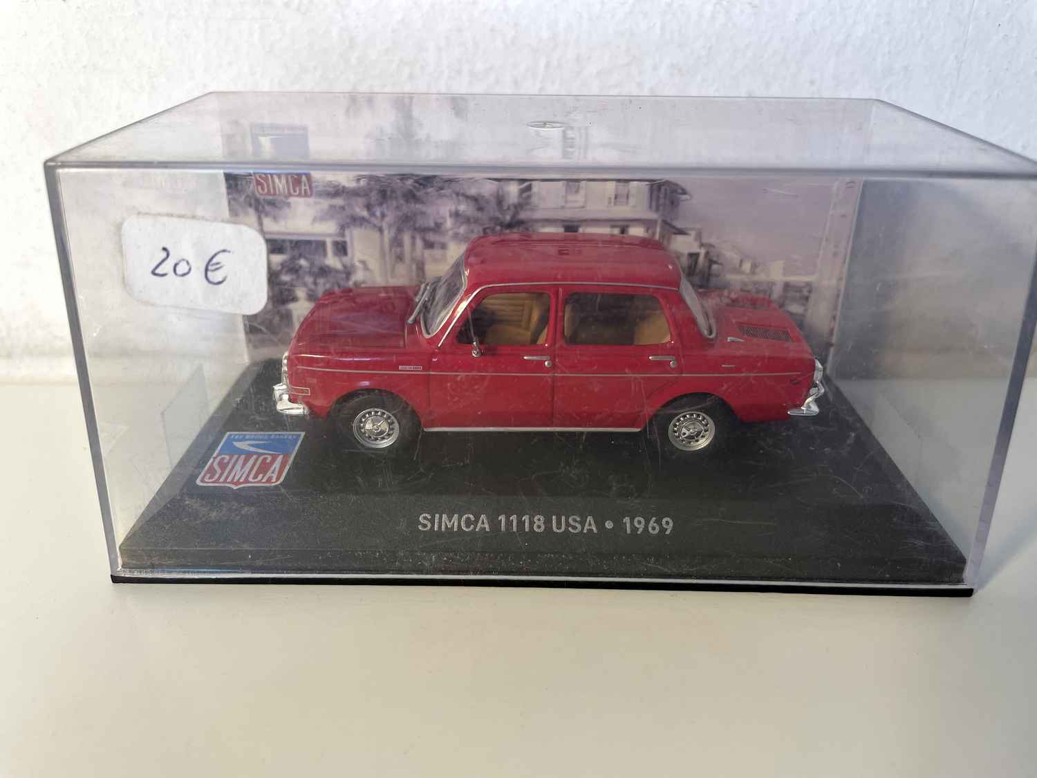 SIMCA 1118 USA rojo de 1969