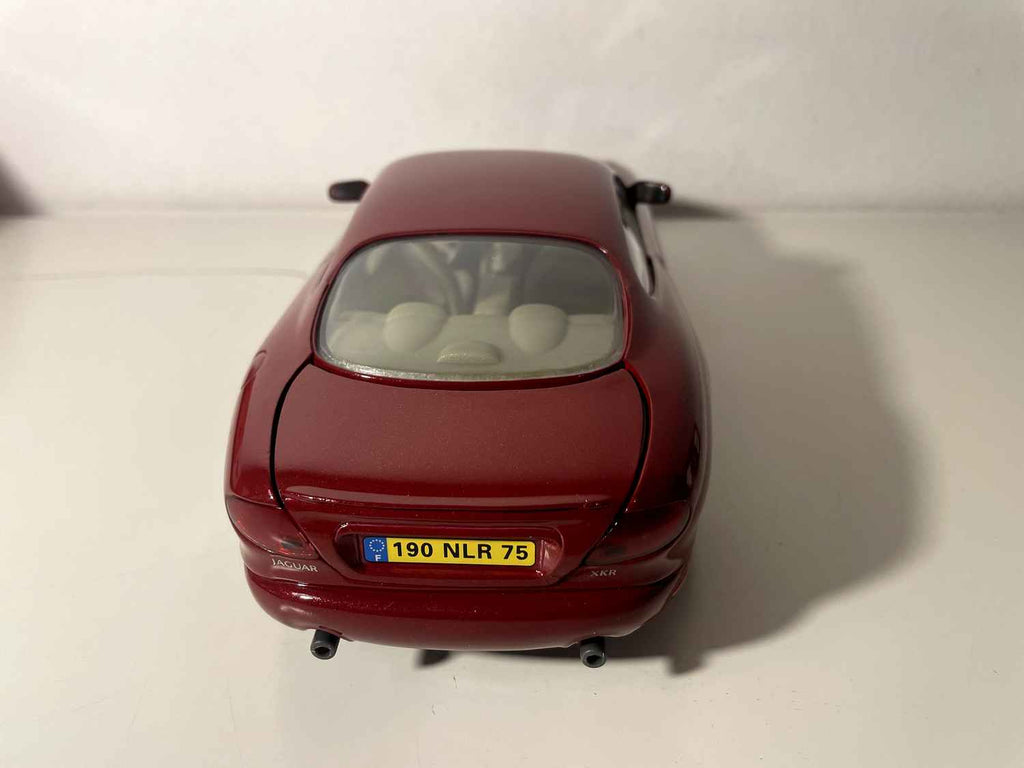 Jaguar XKR Bordeaux - Solido (1/18 scale)