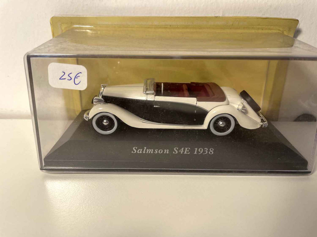 Salmson S4E beżowy/kość słoniowa z 1938 roku