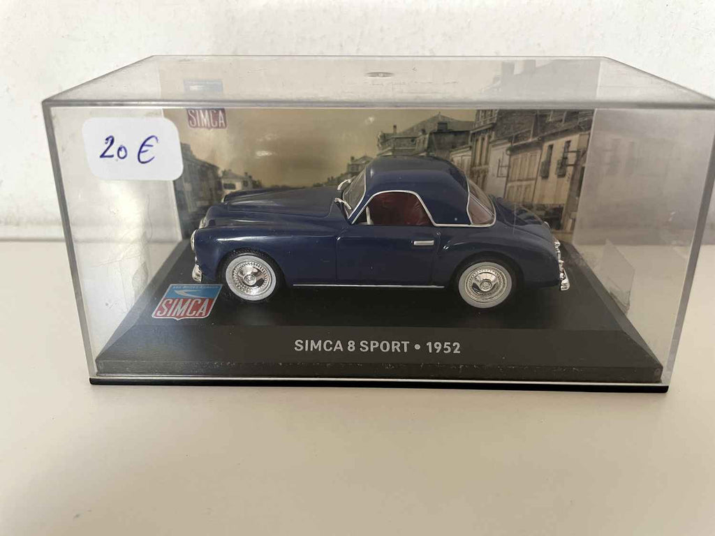 Bloe SIMCA 8 Sport vun 1952