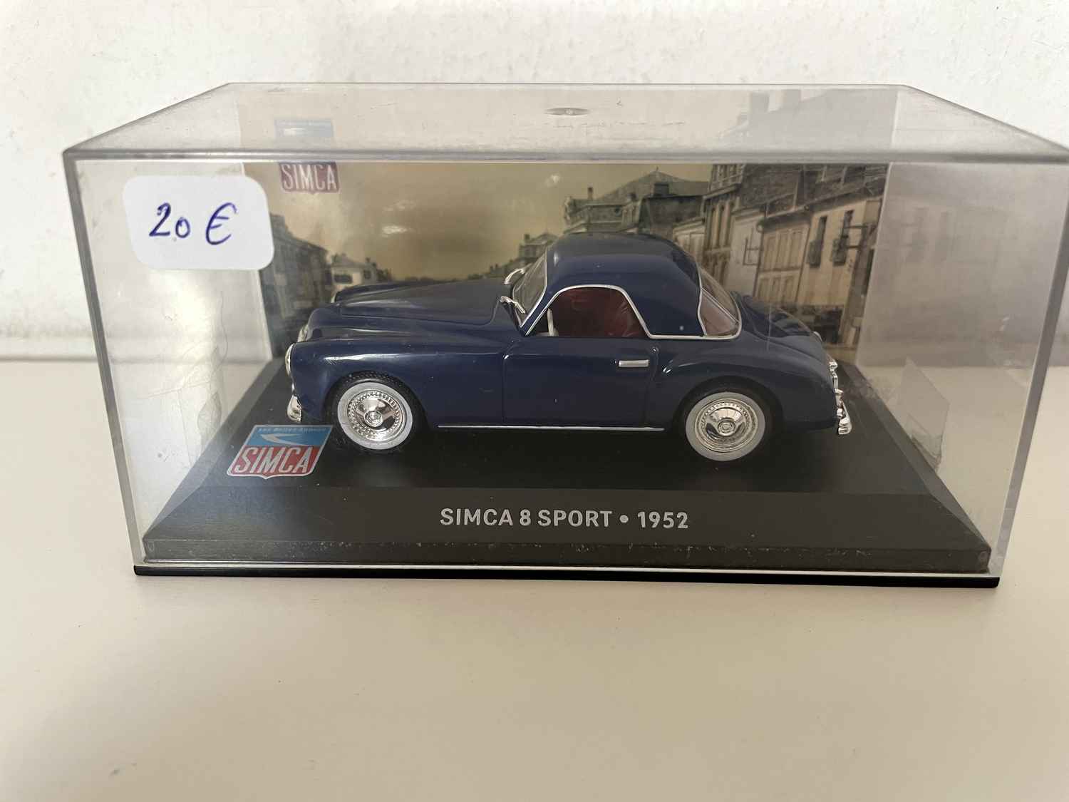 SIMCA 8 Sport azul de 1952