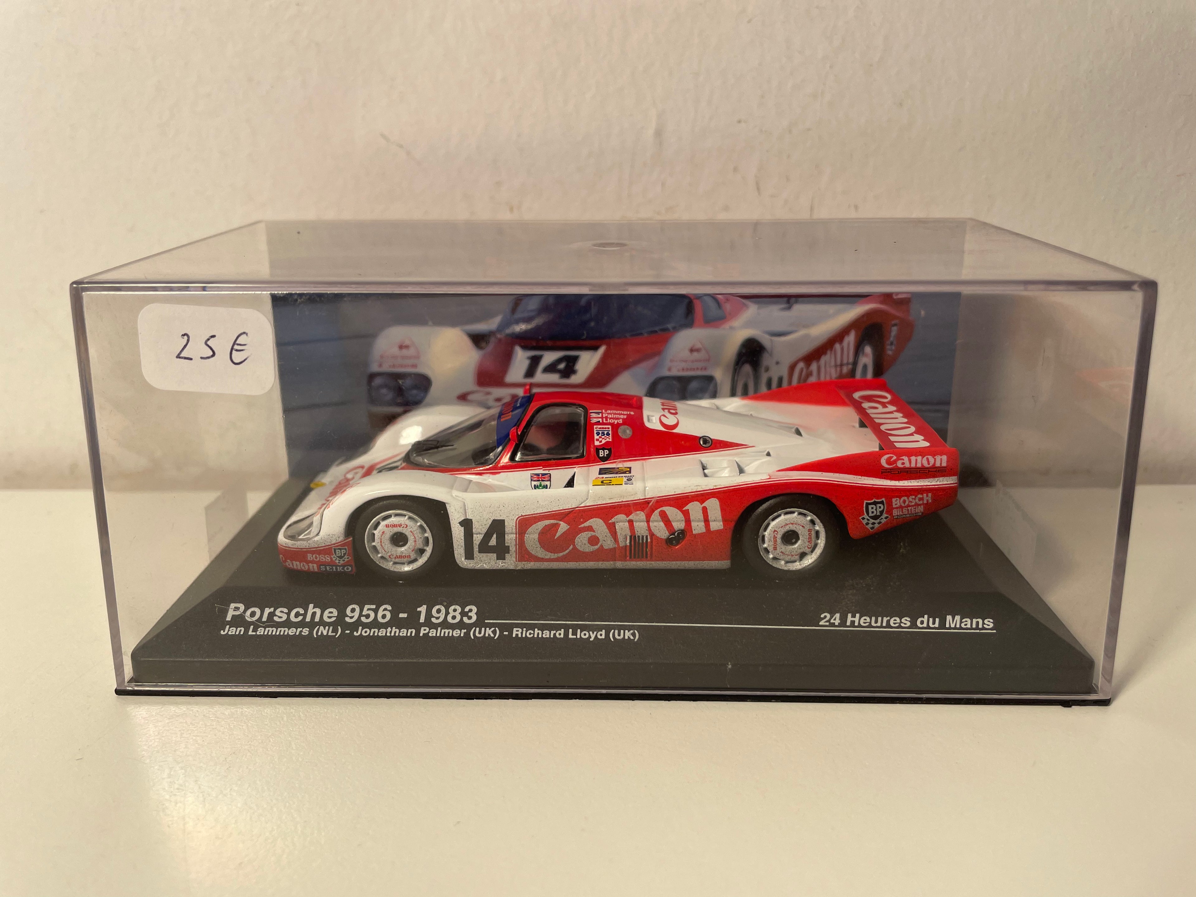 Porsche 917LH branca e vermelha número 25 - 24 Horas de Le Mans 1970