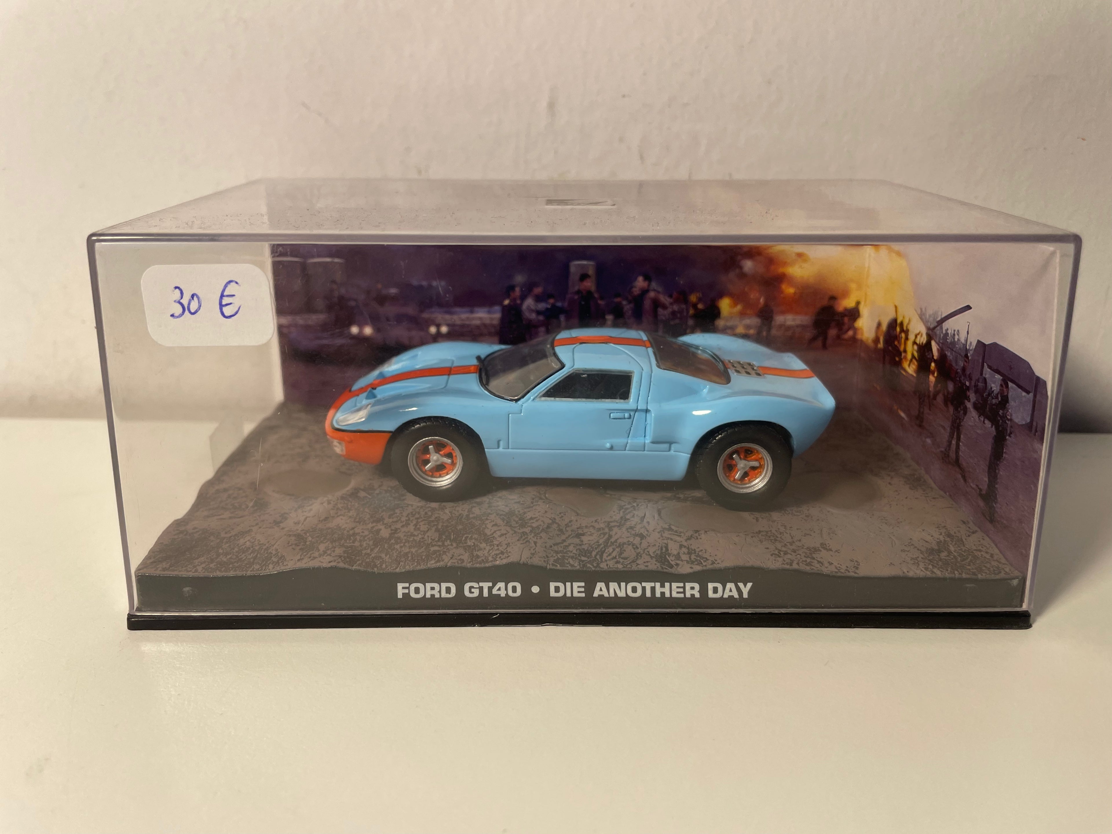 Ford GT 40 in GULF livery (blue and orange) - JAMES BOND - Die Another Day