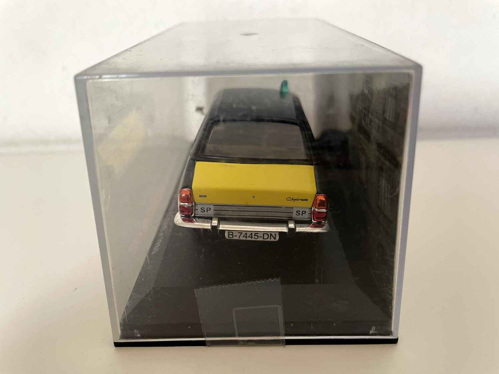 Taxi SIMCA Chrysler Diesel giallo e nero di Barcellona del 1980