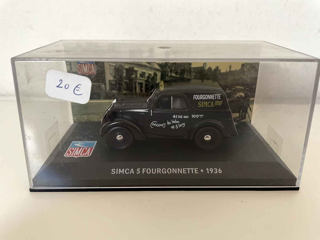 Furgone nero SIMCA 5 del 1936