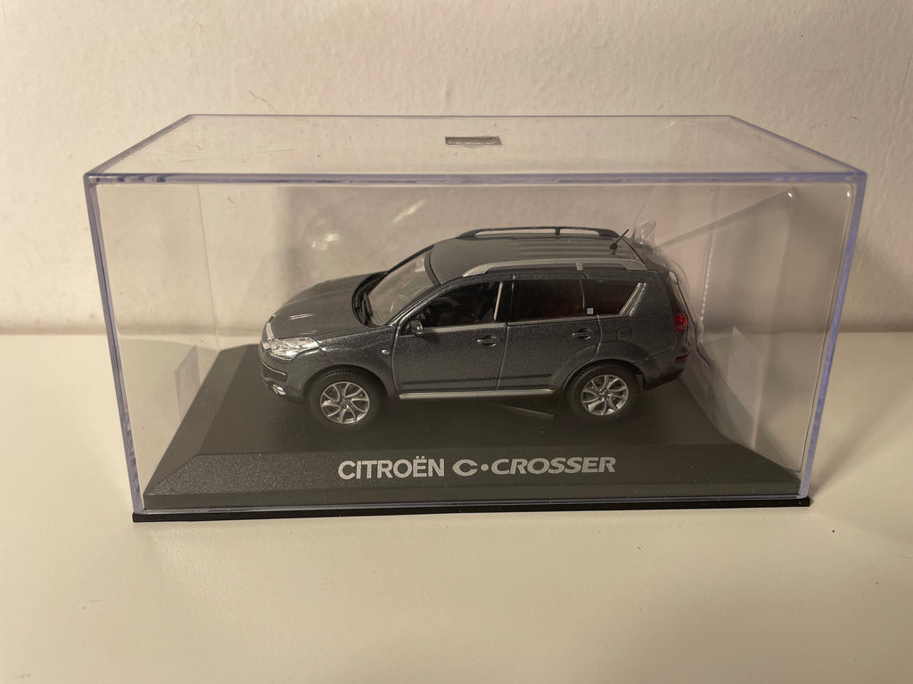 Citroën C.Crosser szary ciemny z 2007 roku - NOREV