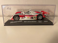 MG Lola EX257 blanche, bleue et rouge numéro 25 - 24 heures du Mans de 2004