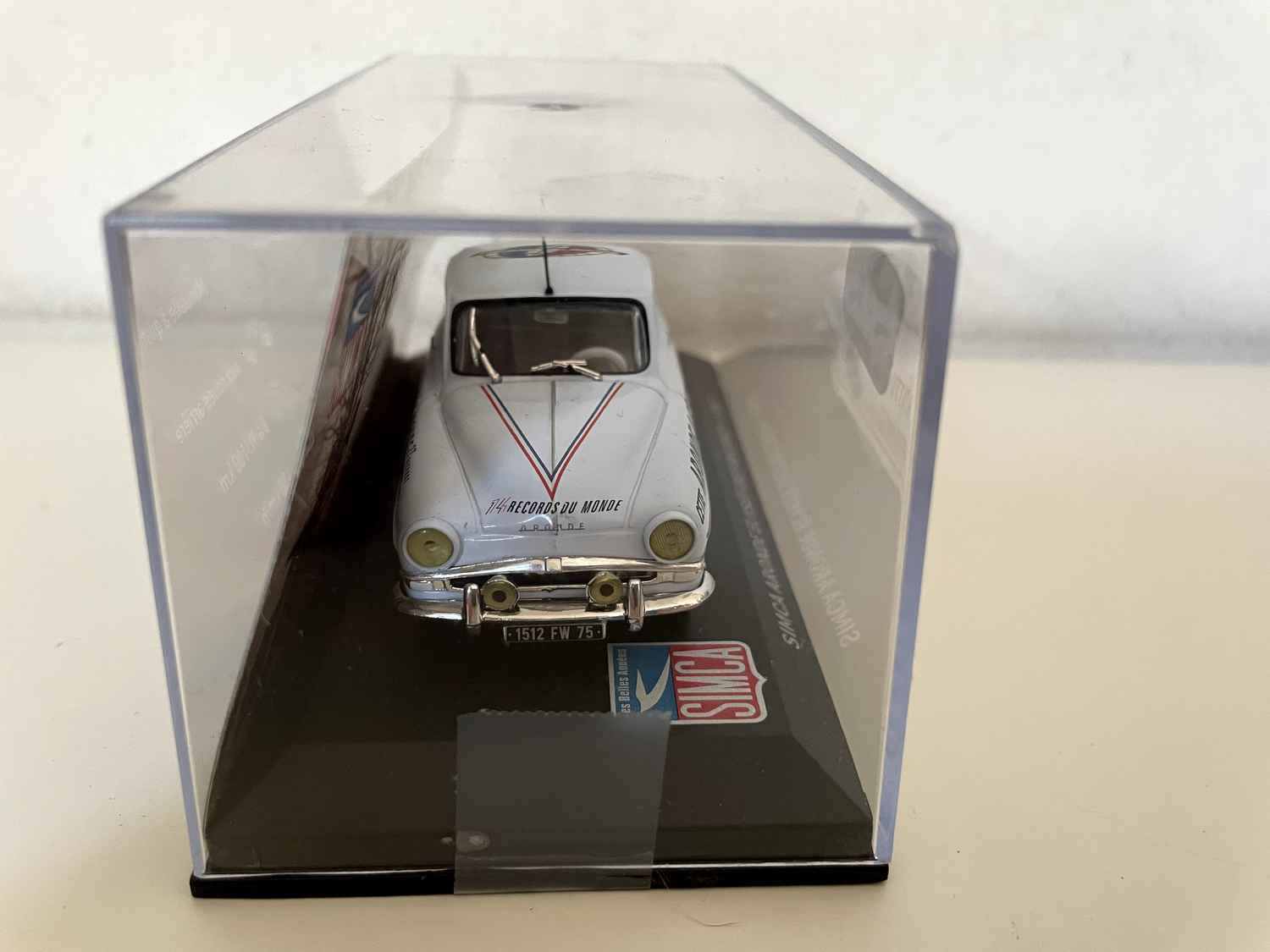 SIMCA Aronde Elysée lichtblauwe recordhouder uit 1957