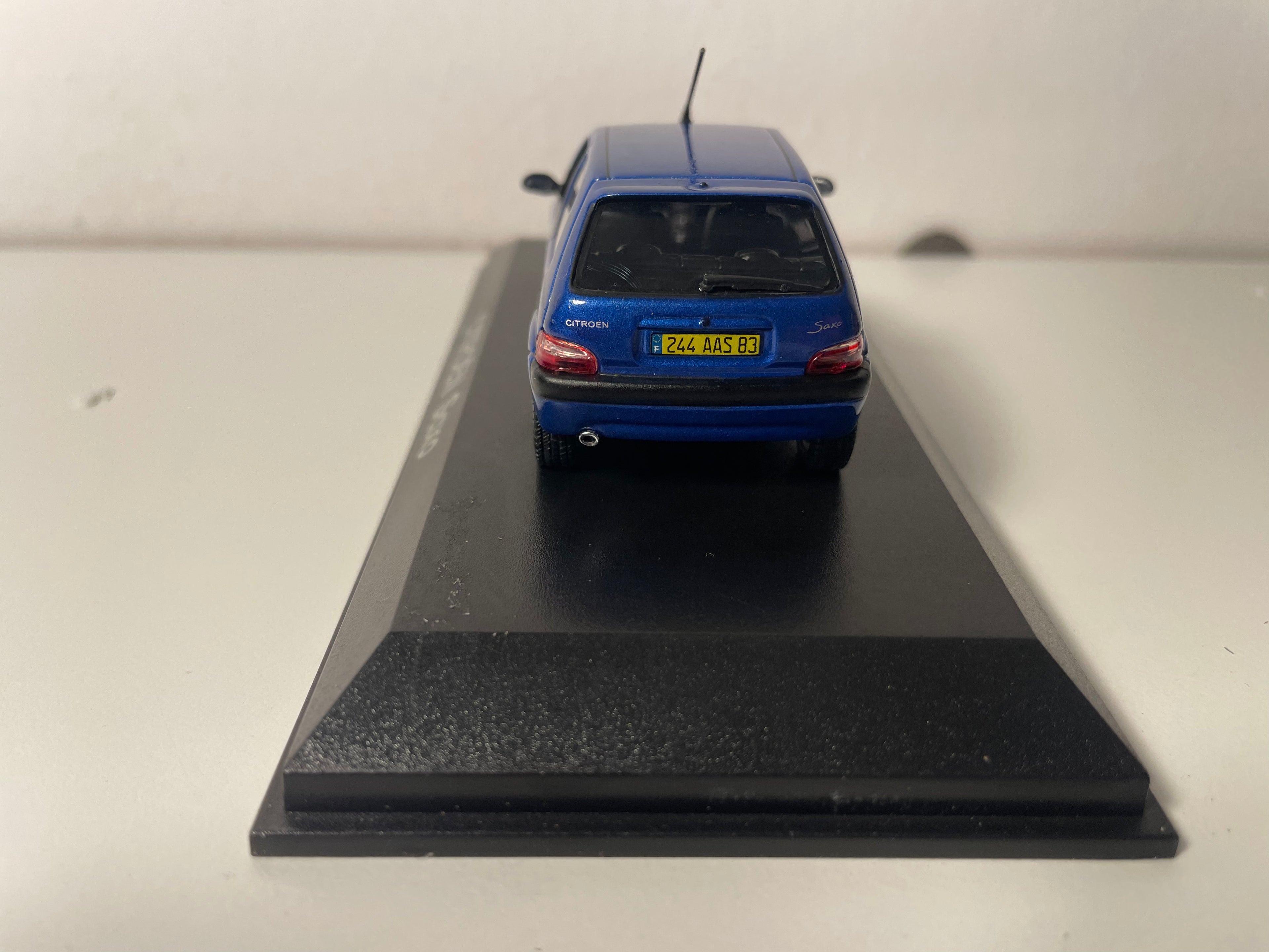 Citroën Saxo blann - NOREV